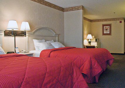 Express By Ihg Hotel 2*