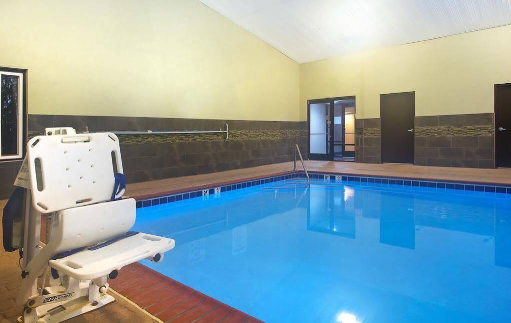 Express By Ihg 2* Berea